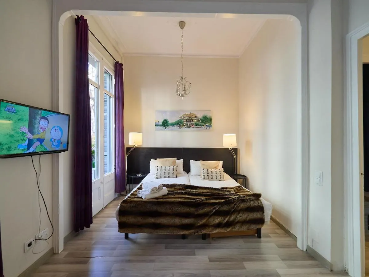 Apartment Barcelonaforrent The Living Spain