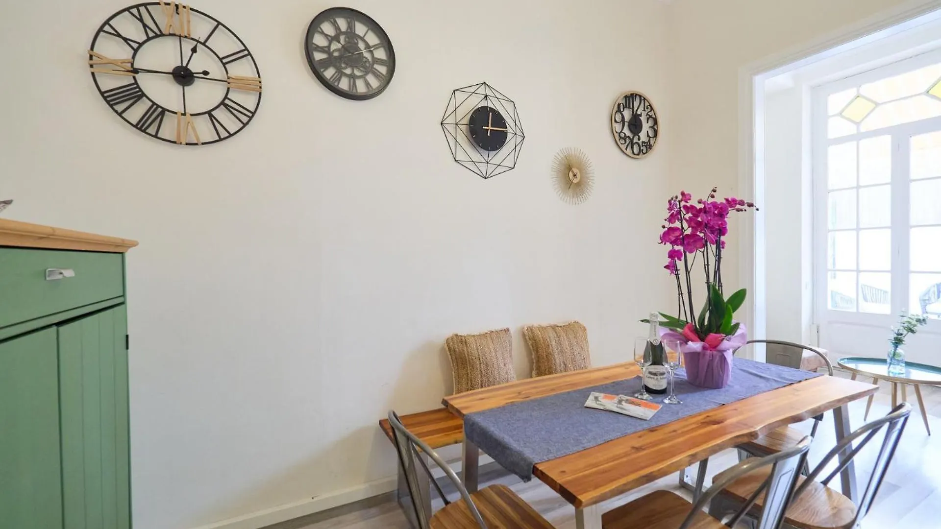 Apartment Barcelonaforrent The Living